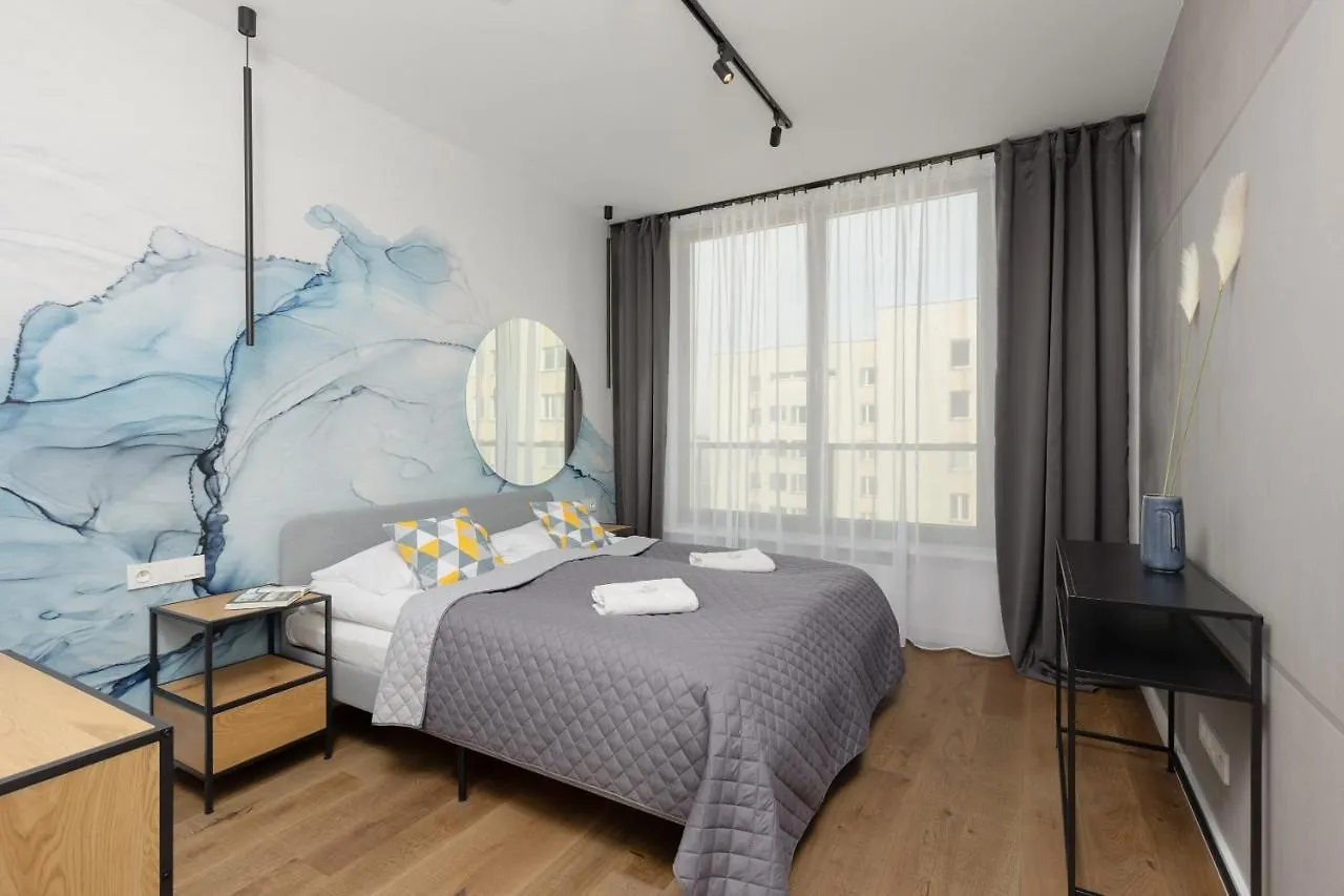 Business Apartment Wola With Parking Place By Noclegi Renters Varsóvia